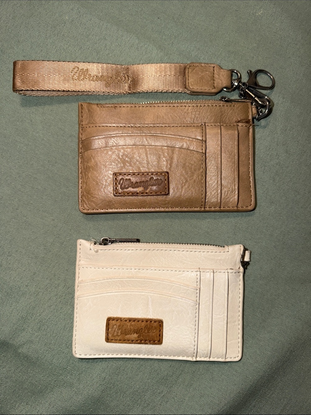 Wrangler Tan and Off-White Leather Cardholder Pair